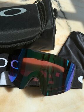 Oakley Snow Goggles // NWT